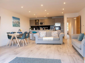 Pass the Keys Breathtaking Views Open Plan Luxury Apartment